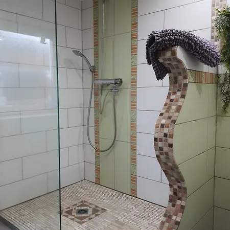 Ardennes Nyaraló Deville (Ardennes)